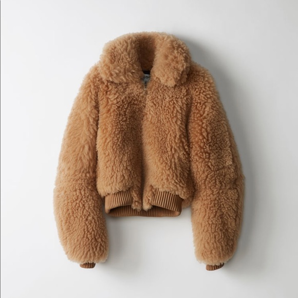 Acne - Picture 2 of 8